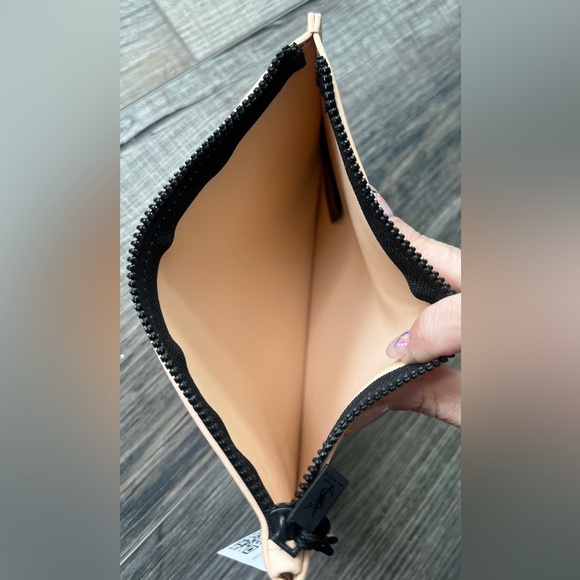 YSL Beaute beige pouch/clutch - Picture 6 of 8